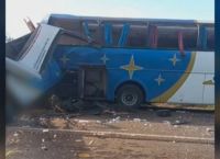 Βραζιλία: Τουλάχιστον 37 νεκροί από σφοδρή σύγκρουση λεωφορείου με φορτηγό στην Ταγκουάι Βραζιλία: Τουλάχιστον 37 νεκροί από σφοδρή σύγκρουση λεωφορείου με φορτηγό στην Ταγκουάι