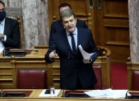 Χρυσοχοΐδης για lockdown: «Κερδίζουμε τον πόλεμο, θα κάνουμε Ανάσταση το Πάσχα» Χρυσοχοΐδης για lockdown: «Κερδίζουμε τον πόλεμο, θα κάνουμε Ανάσταση το Πάσχα»