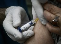Εμβόλιο Pfizer: Αλλεργικό επεισόδιο σε υγειονομικό μετά τον εμβολιασμό Εμβόλιο Pfizer: Αλλεργικό επεισόδιο σε υγειονομικό μετά τον εμβολιασμό