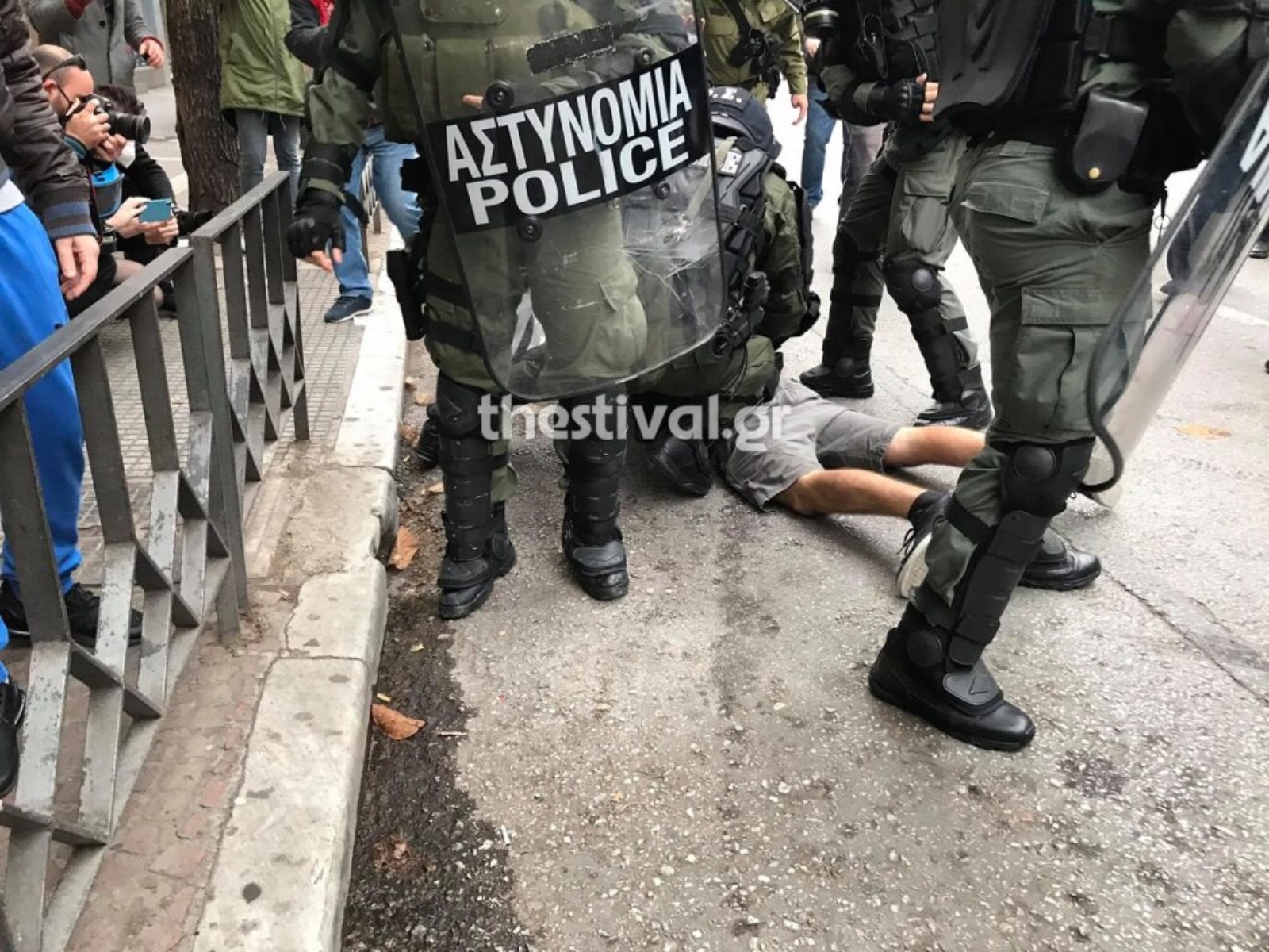 Επέτειος Πολυτεχνείου: Ένταση και επεισόδια στην Θεσσαλονίκη