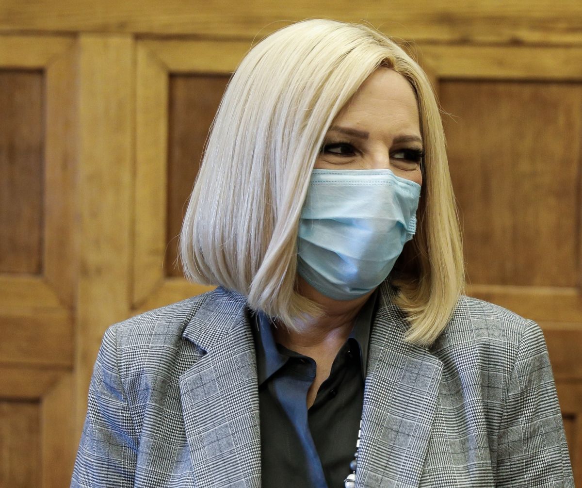 Γεννηματά για εμβόλιο: «Στις 4 Ιανουαρίου θα εμβολιαστώ κατά του κορωνοϊού»