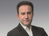 Γιάννης Σύρρος WITSA: Ένας Έλληνας στο τιμόνι του Παγκοσμίου Συνδέσμου Πληροφορικής και Υπηρεσιών Τεχνολογίας Γιάννης Σύρρος WITSA: Ένας Έλληνας στο τιμόνι του Παγκοσμίου Συνδέσμου Πληροφορικής και Υπηρεσιών Τεχνολογίας