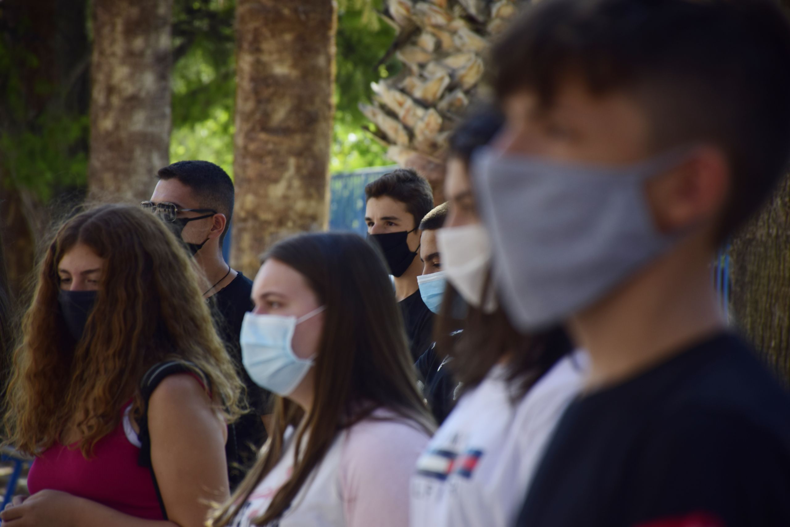 Κορωνοϊός εμβόλιο: Θα φοράμε μάσκες και μετά τον εμβολιασμό