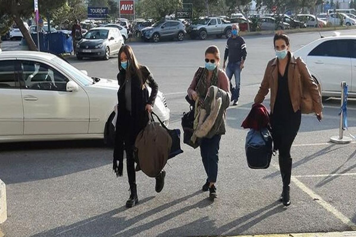 Θεσσαλονίκη κορωνοϊός: Αναχώρησαν σήμερα οι 10 νοσηλεύτριες – «Ευχηθείτε μας καλή τύχη»