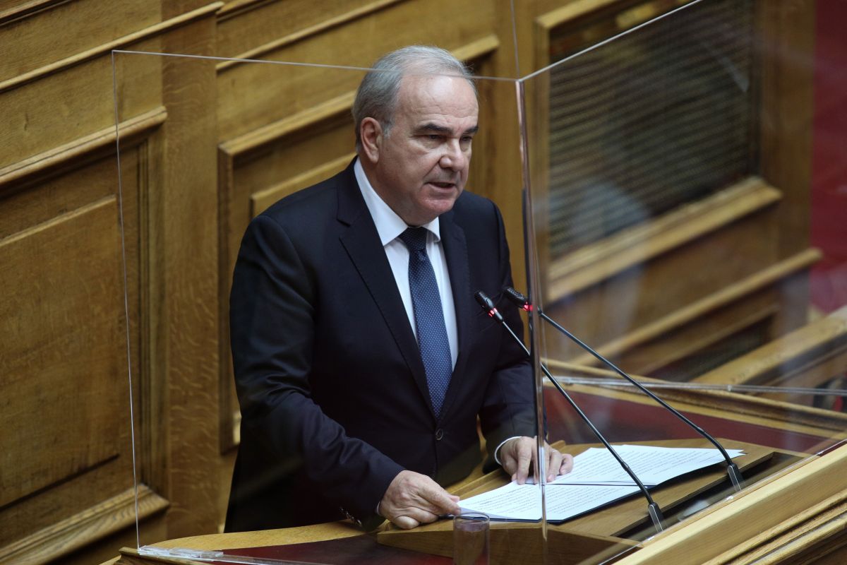 Νίκος Παπαθανάσης: Δεν θα κλείσουν μαγαζιά – Αν δούμε συνωστισμό θα επιστρέψει το Click Away