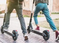 Υπουργείο Μεταφορών: Ηλεκτρικά πατίνια, rollers, skate boards στον πυρήνα του νέου νόμου