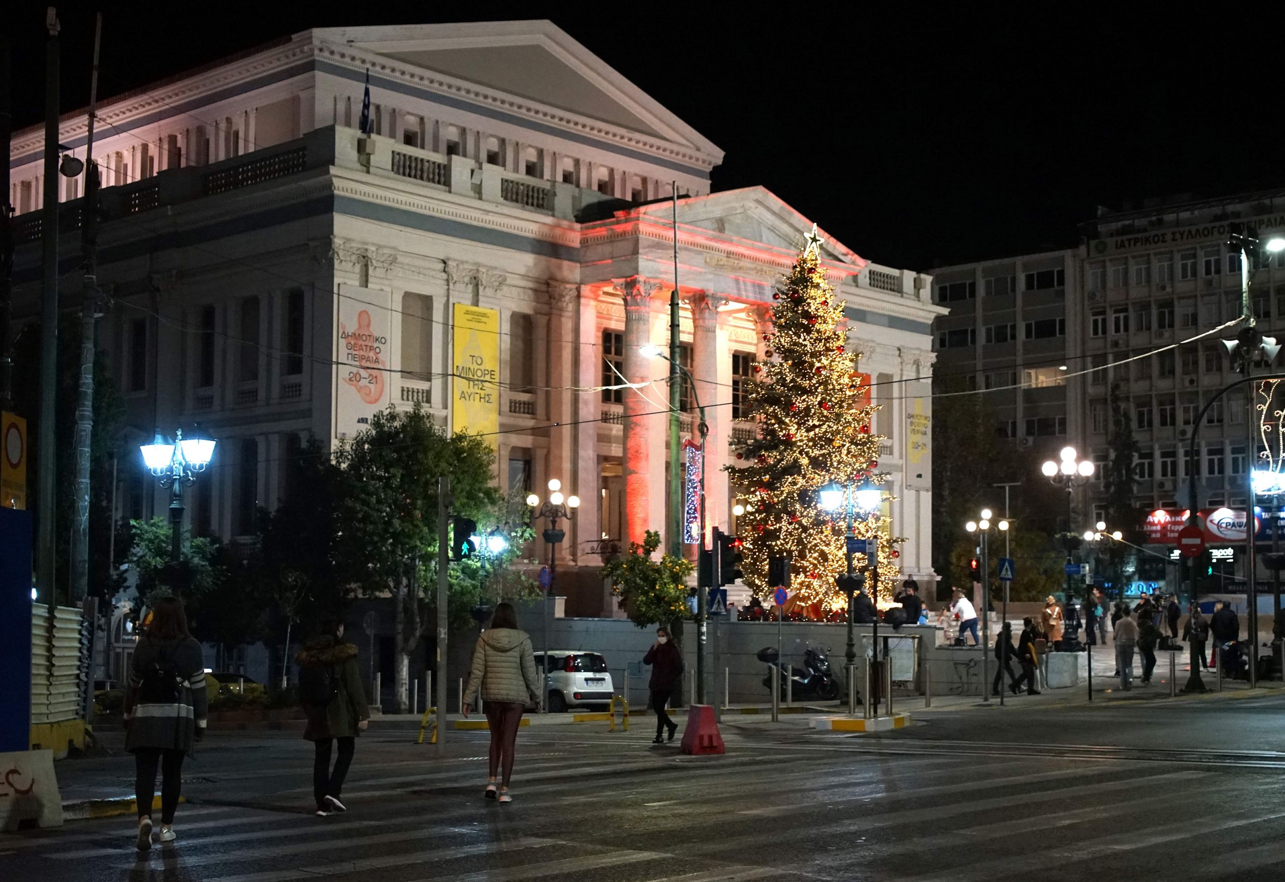 Κορωνοϊός Ελλάδα: 318 νέα κρούσματα στην Αττική, 298 στη Θεσσαλονίκη