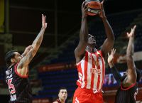 Ερυθρός Αστέρας – Ολυμπιακός 79-81: Θρυλική ανατροπή