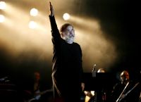 Θάνος Μικρούτσικος: Ένας χρόνος χωρίς τον μεγαλο μουσικοσυνθέτη Θάνος Μικρούτσικος: Ένας χρόνος χωρίς τον μεγαλο μουσικοσυνθέτη