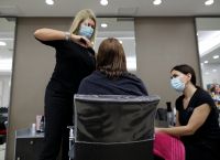 Κομμωτήρια: Ανοίγουν ξανά από τη Δευτέρα 14 Δεκεμβρίου Κομμωτήρια: Ανοίγουν ξανά από τη Δευτέρα 14 Δεκεμβρίου