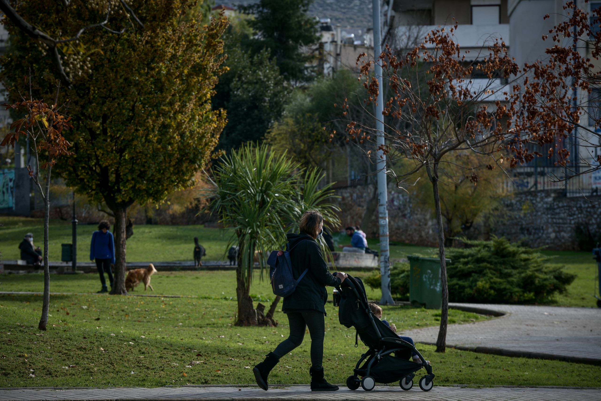 Κορωνοϊός Ελλάδα μέτρα: Πάνω από 16 χιλιάδες τα ενεργά κρούσματα – Τα δύο νέα μέτρα που ισχύουν από Δευτέρα