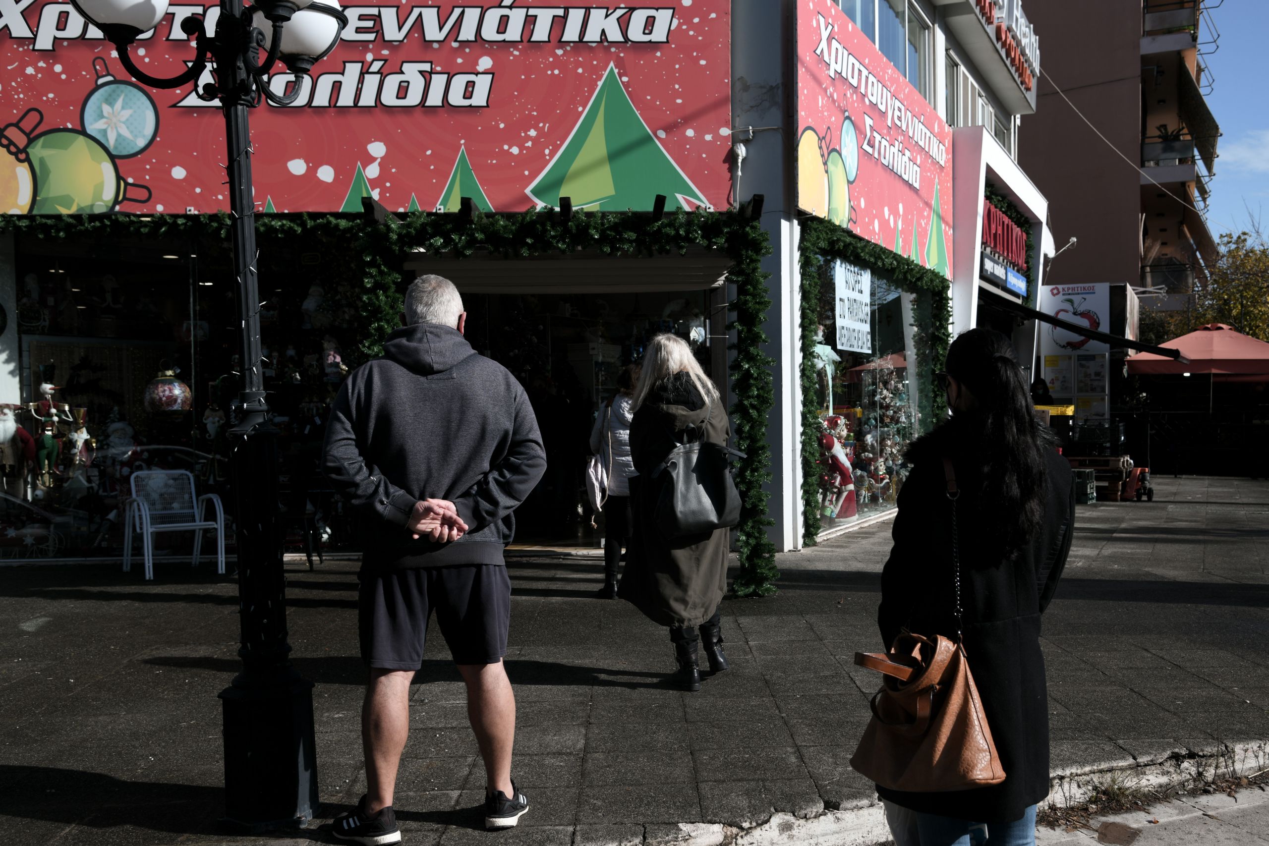 Κρούσματα σήμερα 7/12: Παράταση των μέτρων μέχρι 7 Ιανουαρίου – Ανησυχία για την ανακοίνωση του ΕΟΔΥ