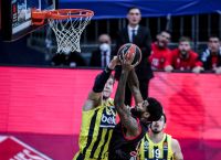 Φενέρμπαχτσε – Ολυμπιακός: 84-77 Φενέρμπαχτσε – Ολυμπιακός: 84-77