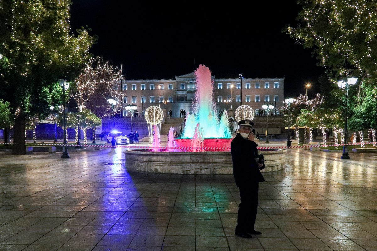 Πρωτοχρονιά: Στο κυνήγι των ρεβεγιόν η Αστυνομία – Όλα τα μέτρα