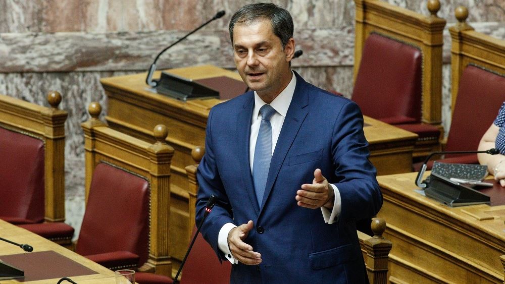 H απίστευτη δήλωση Θεοχάρη για τους θανάτους από κορωνοϊό