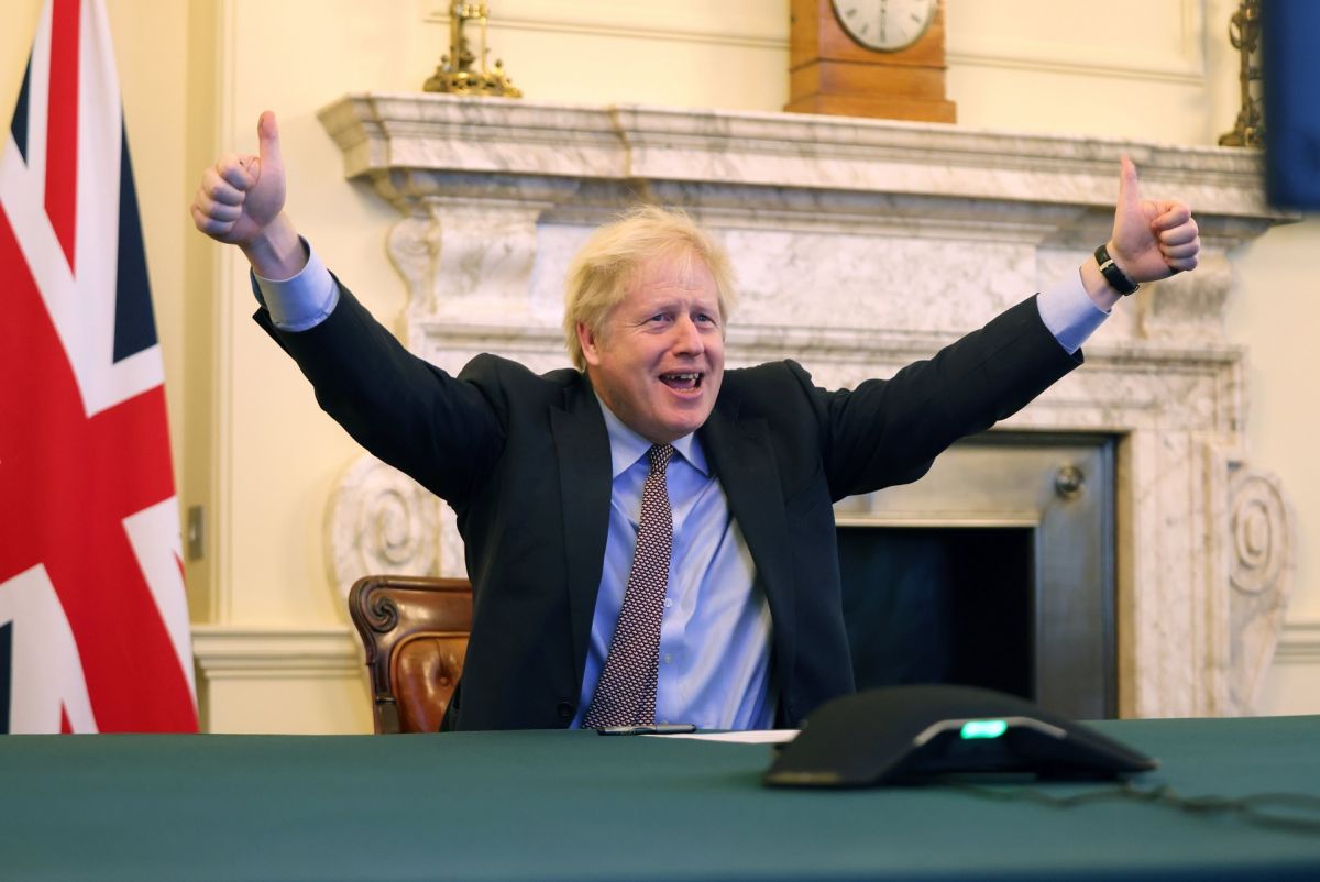 Brexit: Ηνωμένο Βασίλειο και Ευρωπαϊκή Επιτροπή κατέληξαν σε εμπορική συμφωνία