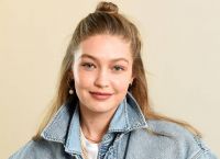 Gigi Hadid: Θα δώσει ελληνικό όνομα στην κόρη της Gigi Hadid: Θα δώσει ελληνικό όνομα στην κόρη της