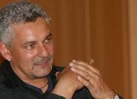 Πάολο Ρόσι: Ο Ρομπέρτο Μπάτζιο αποχαιρετά τον Ιταλό θρύλο του ποδοσφαίρου Πάολο Ρόσι: Ο Ρομπέρτο Μπάτζιο αποχαιρετά τον Ιταλό θρύλο του ποδοσφαίρου