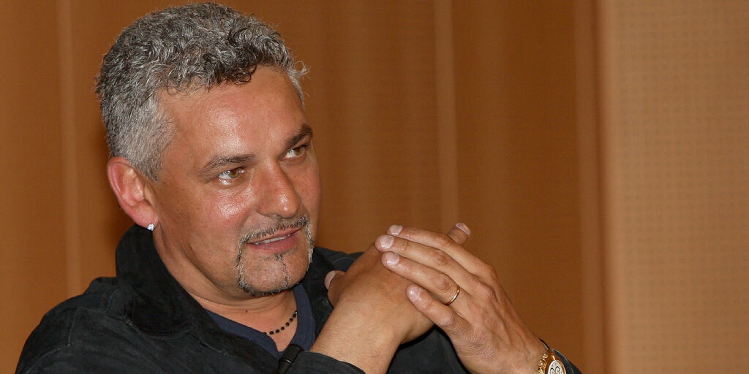 Πάολο Ρόσι: Ο Ρομπέρτο Μπάτζιο αποχαιρετά τον Ιταλό θρύλο του ποδοσφαίρου