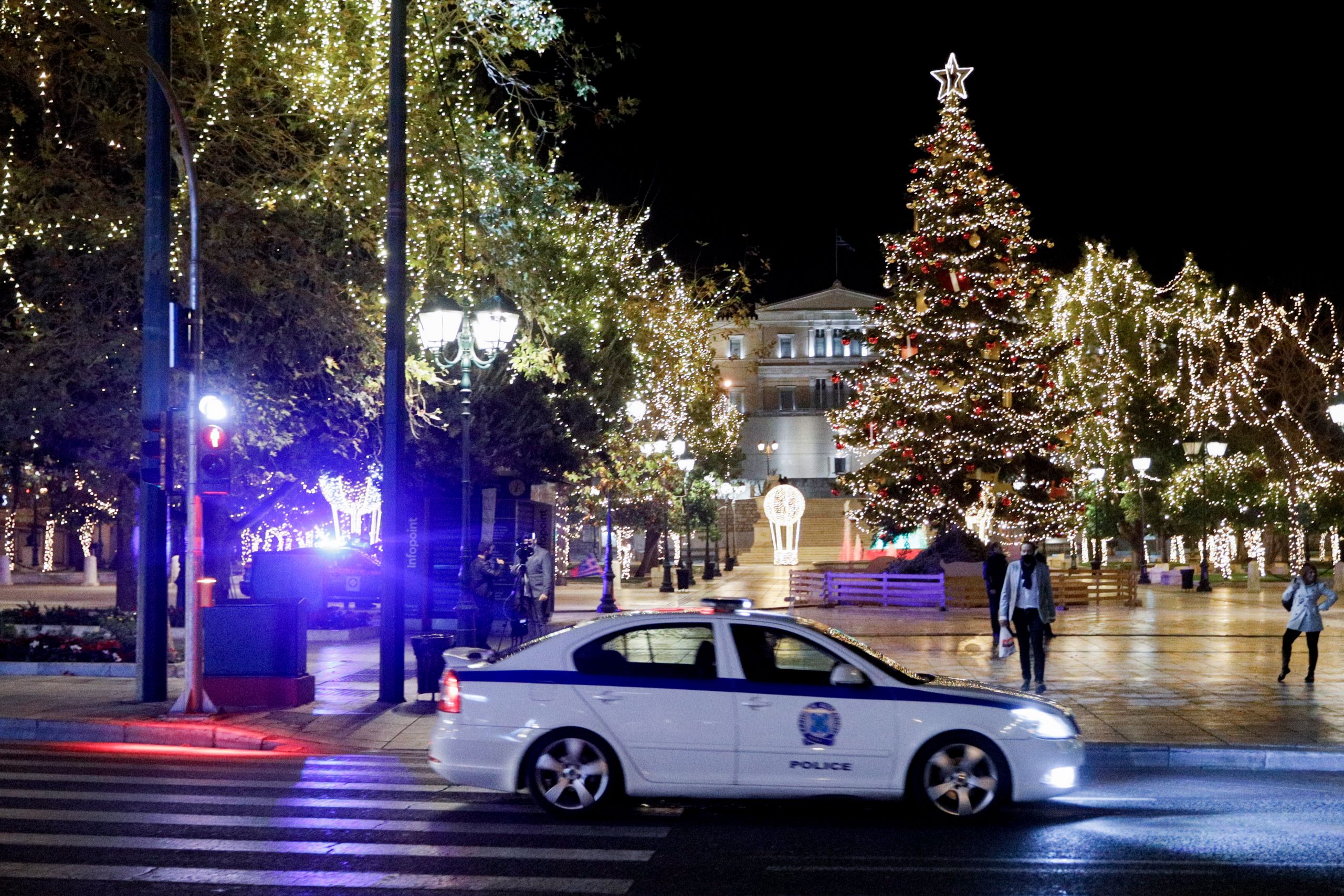 Εμβολιασμός στην Ελλάδα: Έτσι δρα το εμβόλιο στο ανθρώπινο σώμα – Πότε ανοίγουν σχολεία και καταστήματα