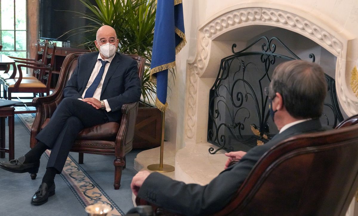 Επίσκεψη Δένδια στην Κύπρο: Συντονισμένες οι δράσεις μας – Στόχος η ασφάλεια στην Ανατολική Μεσόγειο