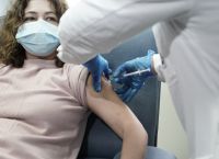 Εμβολιασμοί: Έφτασαν τα 60000 τα κλεισμένα ραντεβού για τους άνω των 85 ετών Εμβολιασμοί: Έφτασαν τα 60000 τα κλεισμένα ραντεβού για τους άνω των 85 ετών