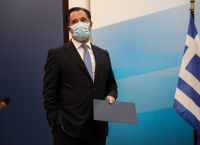Γεωργιάδης λιανεμπόριο: Μετά τις γιορτές θα επανεξεταστεί το άνοιγμα σε περιοχές με λίγα κρούσματα