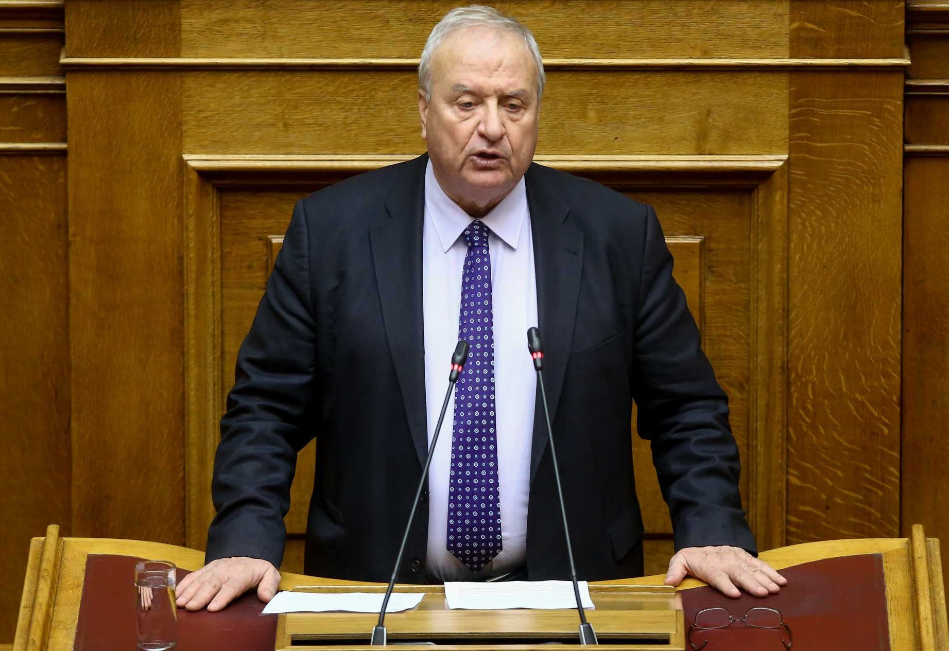 Εκτάκτως σε ΜΕΘ ο Λεωνίδας Γρηγοράκος