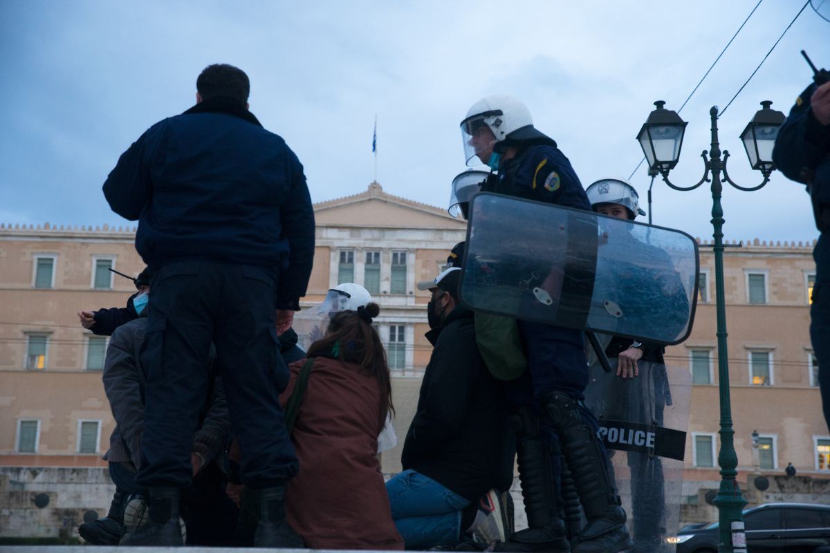 Γρηγορόπουλος επέτειος: Ένταση και προσαγωγές σε διάφορες πόλεις σε όλη τη χώρα