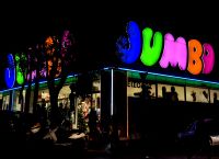 Jumbo: Ξανακλείνoυν τα καταστήματα στις κόκκινες περιοχές