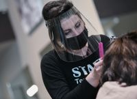 Υπουργείο Ανάπτυξης: Ανατροπή με τα κομμωτήρια
