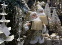 Εξαδάκτυλος για Χριστούγεννα: «Να περάσουμε τις γιορτές με τη στενή μας οικογένεια»