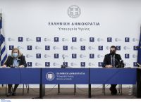 Ενημέρωση εμβολιασμοί: Στόχος να έχουν εμβολιαστεί μέσα στο πρώτο τρίμηνο τα άτομα αυξημένου κινδύνου