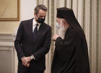 Θεοφάνια: Διορθωτική εγκύκλιο ετοιμάζει ο Ιερώνυμος – Πως θα γίνει ο αγιασμός των υδάτων