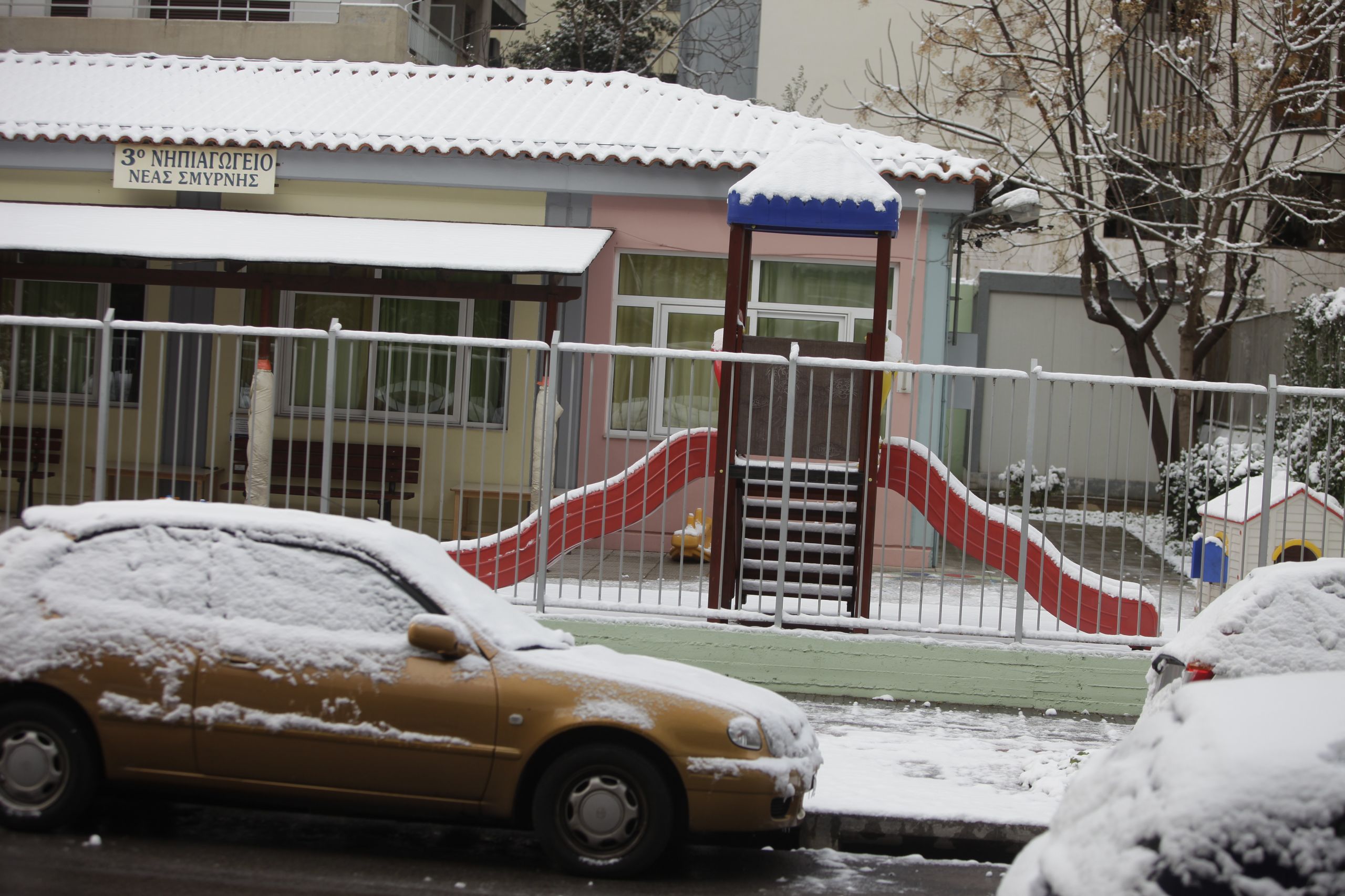 Κλειστά σχολεία αύριο Τρίτη 15/2: Η «Μήδεια» προκαλεί προβλήματα – Τι θα γίνει με αυτά της ειδικής αγωγής