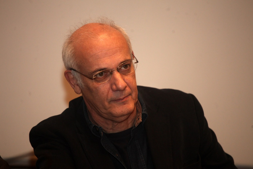 Κιμούλης: «Δεν την κλώτσησα, δεν κάνω πίσω στη μήνυση – Eίναι της μόδας οι καταγγελίες τύπου Μπεκατώρου»