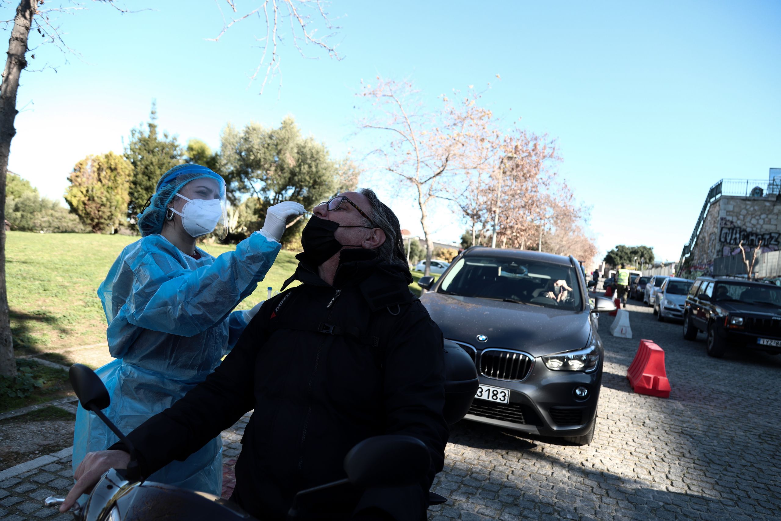 Κορωνοϊός Αττική: Φόβοι για τρίτο σφοδρό κύμα του ιού – Μεγάλη αύξηση στα ενεργά κρούσματα