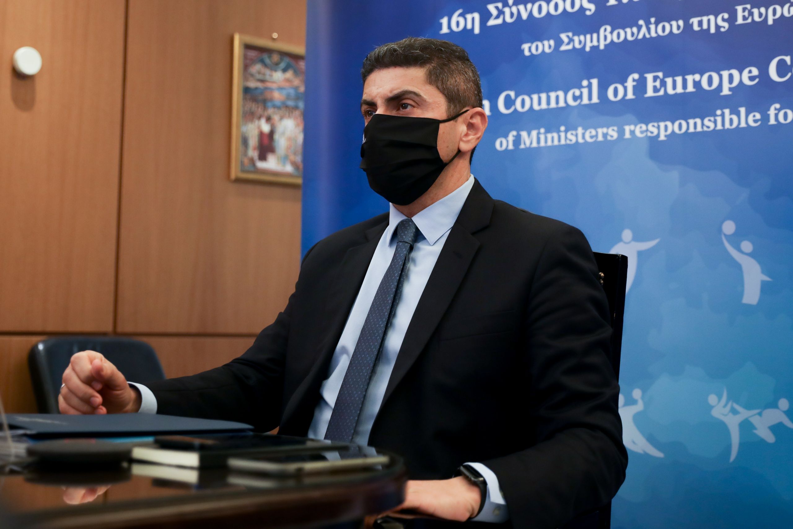 Λευτέρης Αυγενάκης: Αναστέλλει με απόφασή του τη χρηματοδότηση της Ομοσπονδίας Ιστιοπλοΐας