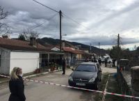 Έγκλημα στο Χαλκιόπουλο: Τρεις οι δράστες – Νεκρός ο ηλικιωμένος, σε κατάσταση σοκ η συζυγός του Έγκλημα στο Χαλκιόπουλο: Τρεις οι δράστες – Νεκρός ο ηλικιωμένος, σε κατάσταση σοκ η συζυγός του