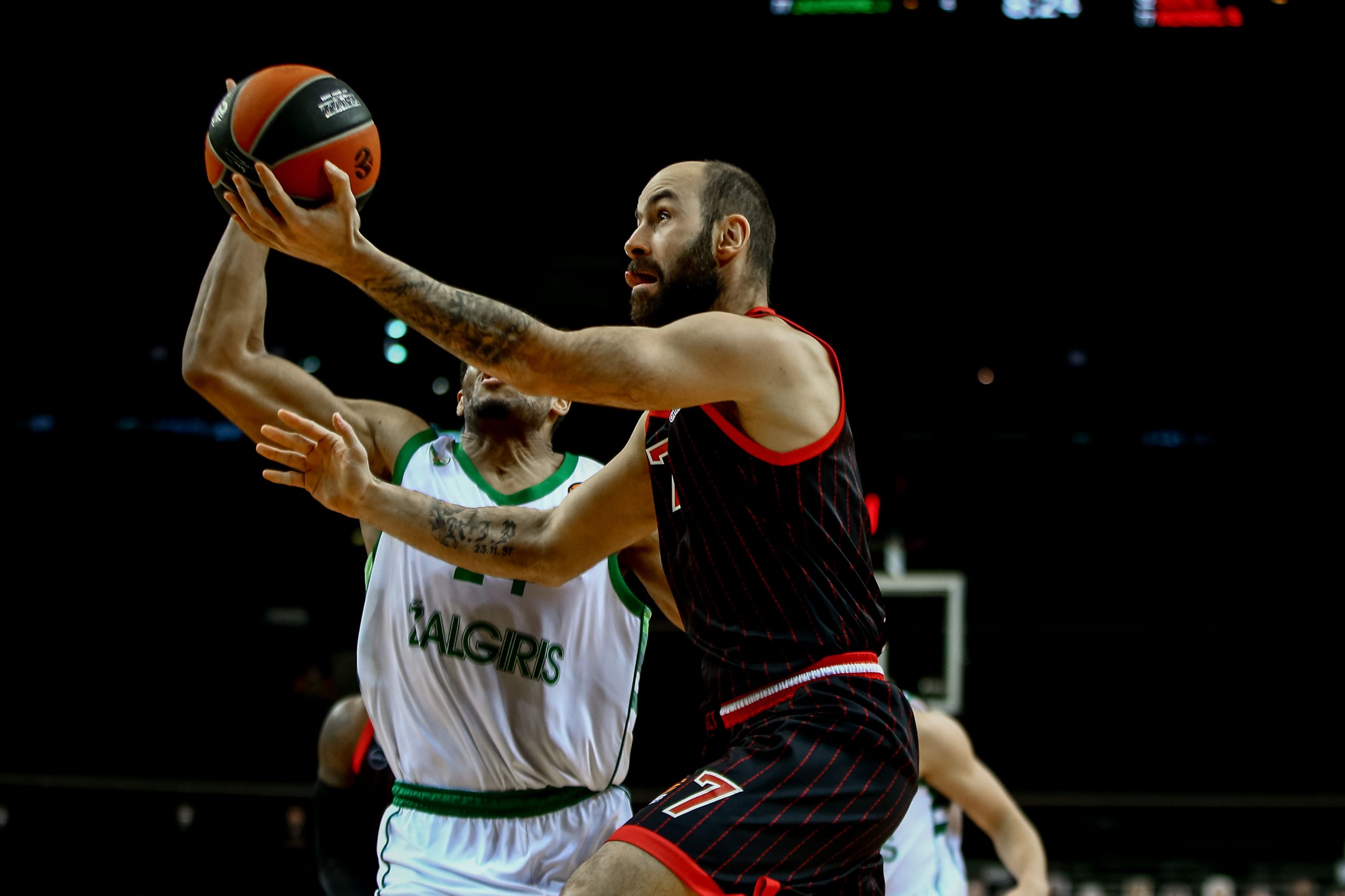 Ζαλγκίρις – Ολυμπιακός: 81-79
