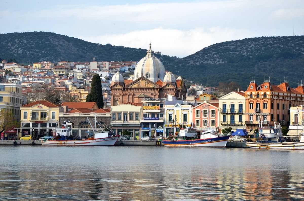 Σε σκληρό lockdown από σήμερα η Λέσβος