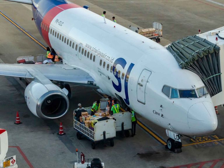 Sriwijaya Air: Πώς συνετρίβη το αεροσκάφος – Ανάμεσα στους επιβάτες και 10 παιδιά