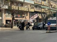 Πυροβολισμοί στη Θεσσαλονίκη: Συναγερμός στην Αστυνομία – Πληροφορίες για τραυματίες Πυροβολισμοί στη Θεσσαλονίκη: Συναγερμός στην Αστυνομία – Πληροφορίες για τραυματίες