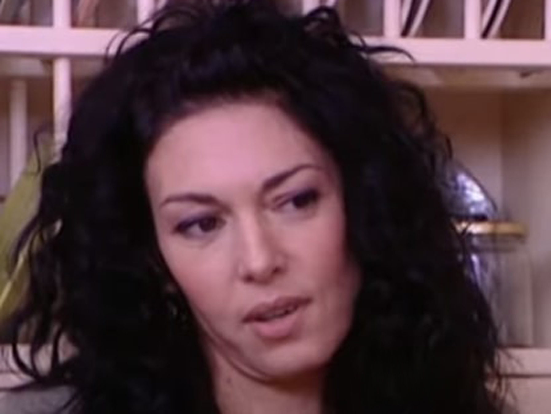 Παπαδήμα: Έχω ακούσει δύο φορές πως αν μιλήσω θα με βρουν σε χαντάκι