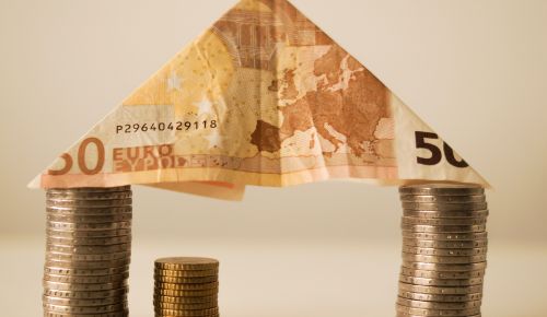 Επιχειρήσεις: Από σήμερα οι αιτήσεις για χαμηλότοκα δάνεια – Ποιους αφορά