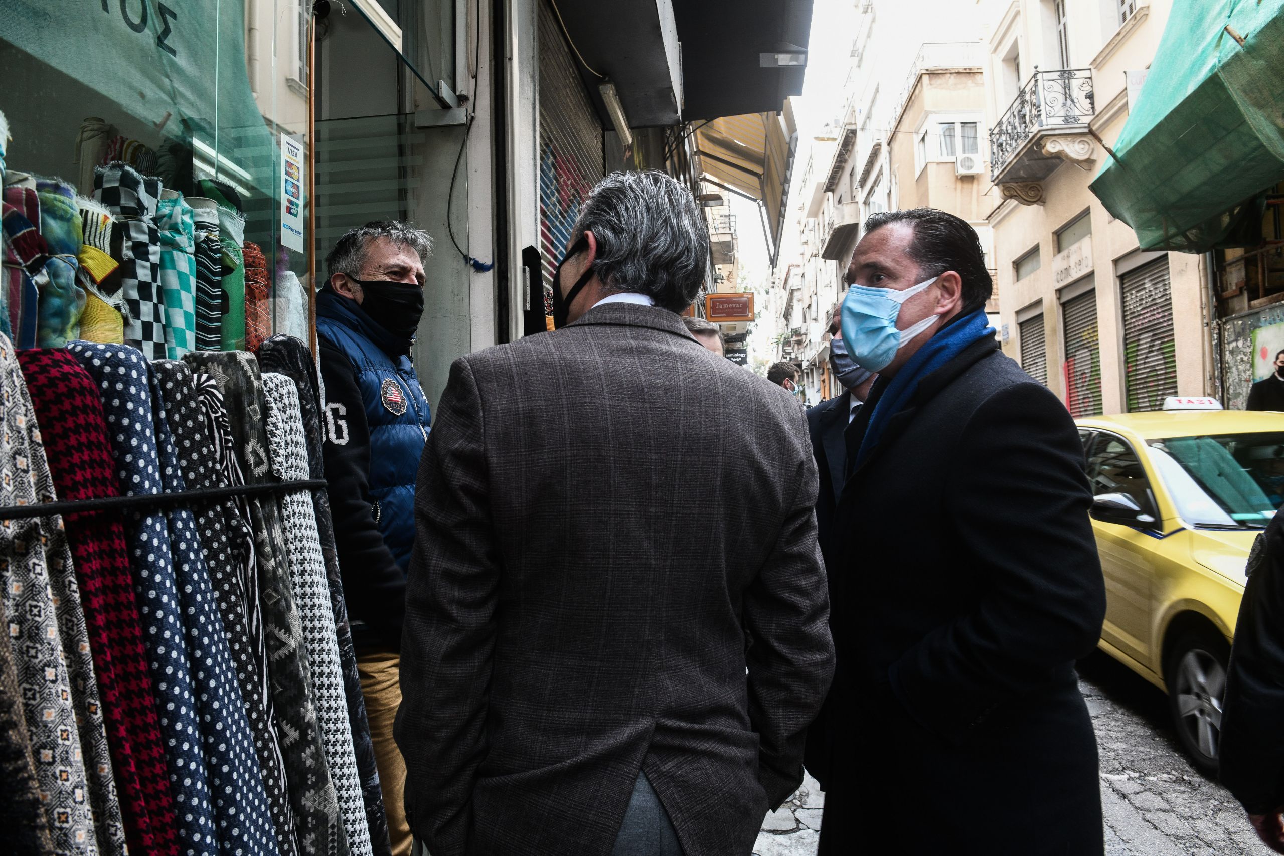Άδωνις Γεωργιάδης: Όλοι φορούν μάσκα, τα μαγαζιά τηρούν τα μέτρα – Σε ορισμένα σημεία υπάρχει συνωστισμός