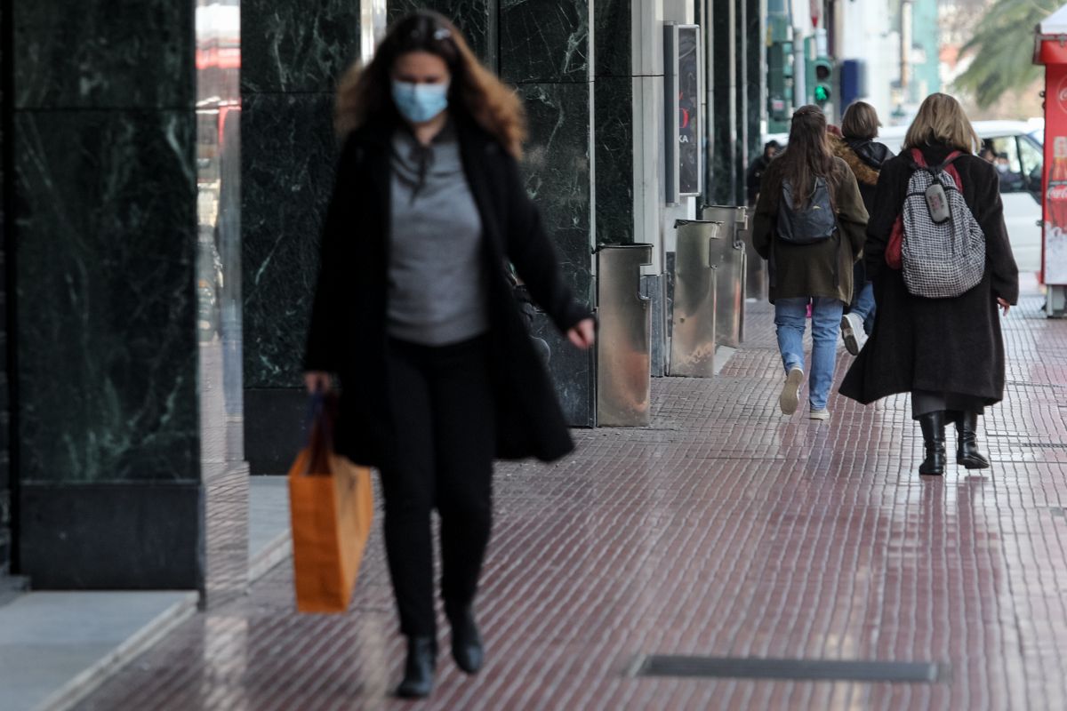 Κορωνοϊός Ελλάδα: Aνησυχούν τα νέα κρούσματα στην Αττική – Ο χάρτης της πανδημίας