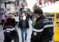 Νοτιοαφρικανική μετάλλαξη: Από πού προήλθε και πόσο επηρεάζει τους εμβολιασμούς Νοτιοαφρικανική μετάλλαξη: Από πού προήλθε και πόσο επηρεάζει τους εμβολιασμούς