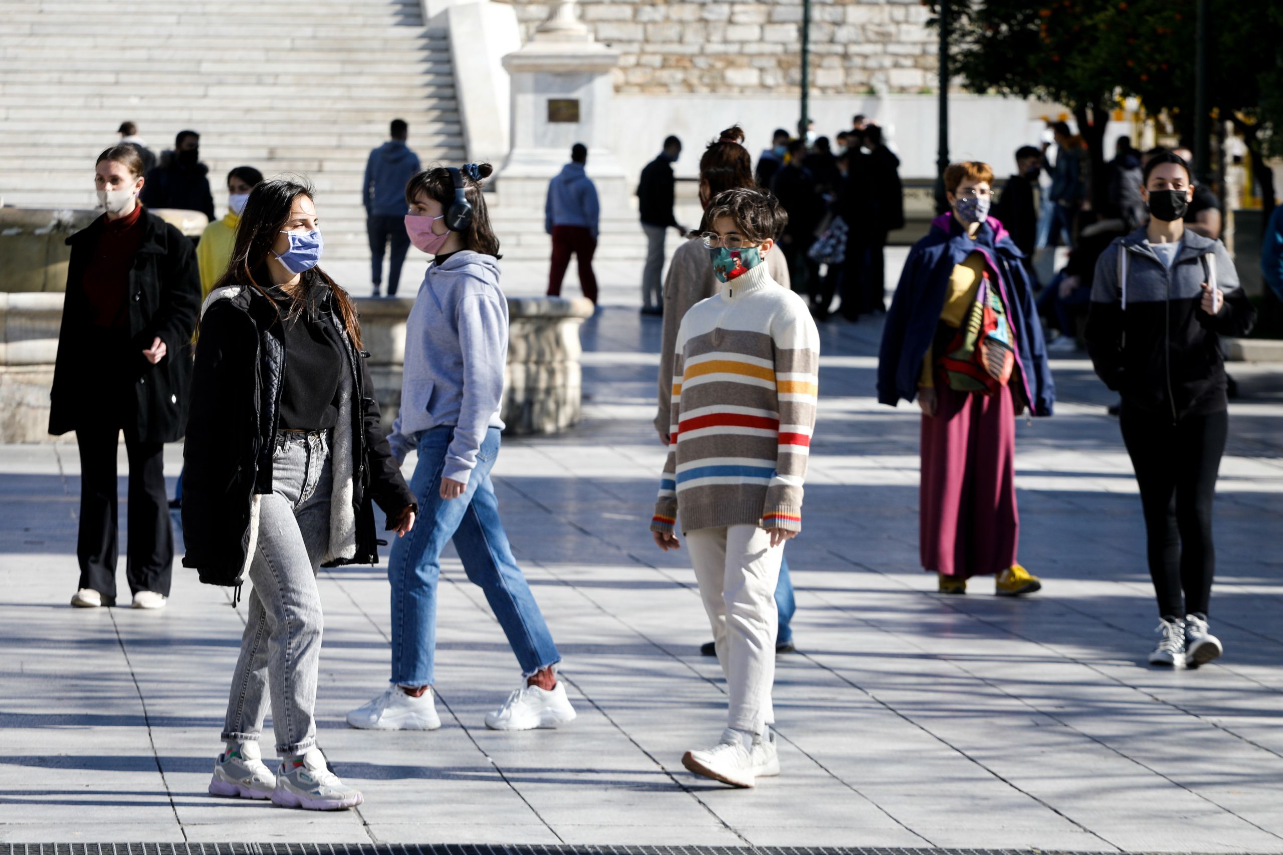 ΠΟΥ: Αύξηση των νέων κρουσμάτων κορωνοϊού στην Ευρώπη μετά από έξι εβδομάδες μείωσης