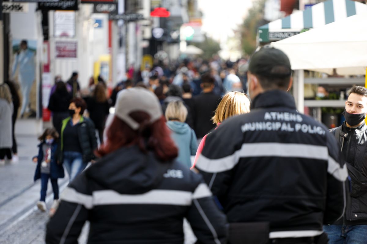 Νέα μέτρα: Δημοσιεύθηκε στην εφημερίδα της κυβερνήσεως η ΚΥΑ – Αναλυτικά όλα όσα προβλέπει